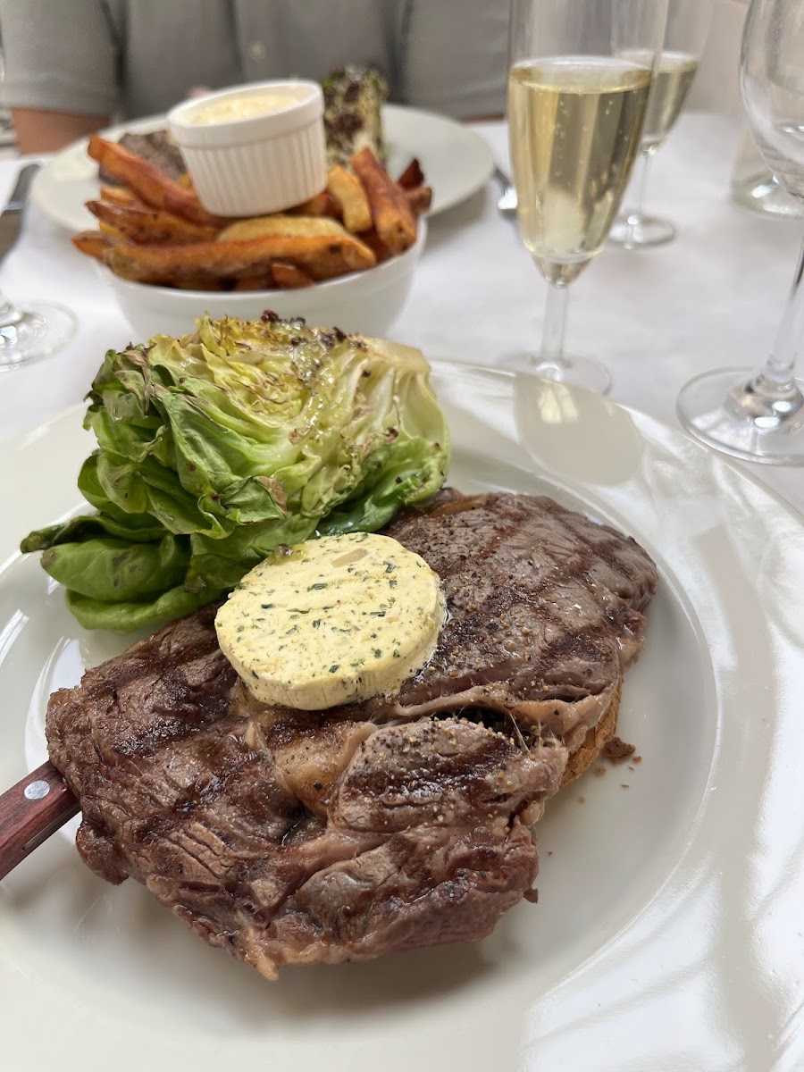 Radio Royaal Photos 2